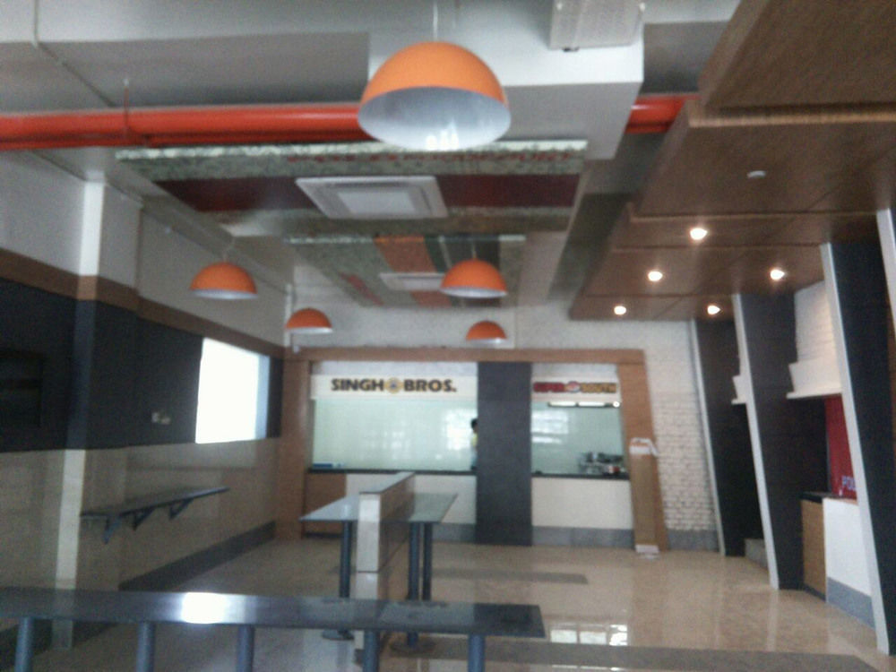 Max Hotels Allāhābād Junction Exterior foto